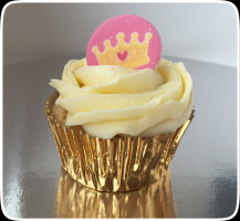 Click here to order from Cakes Bakes