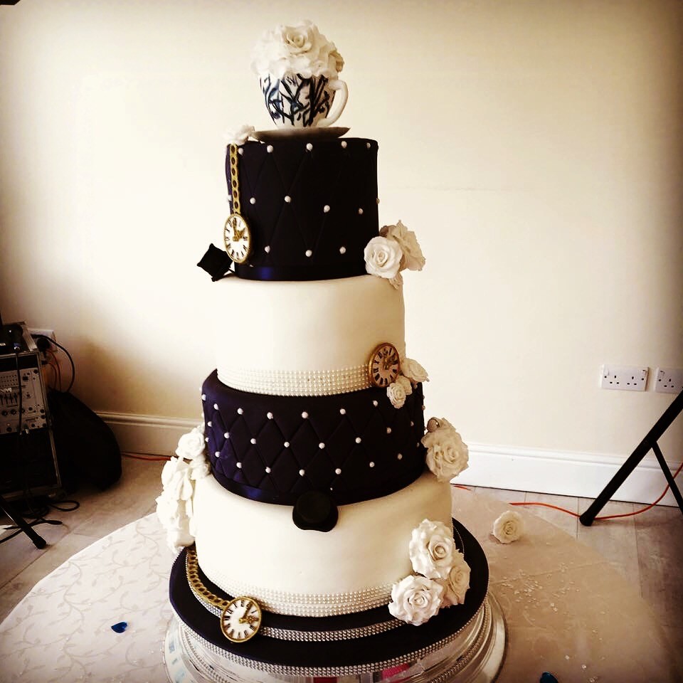 Bernies Bakes N Cakes Ware Birthday Cakes Harlow Cupcakes