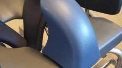 pommel-crop